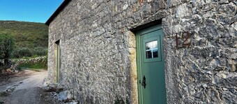 A Private Nature Retreat in Central Portugal - 2 bedrooms