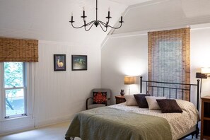 5 Schlafzimmer, Bügeleisen/Bügelbrett, WLAN, Bettwäsche