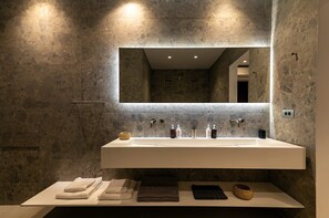 Bathroom - Virellis Suite, Divine Sea Views, Private Pool, Furnished Terrace, Milos (Milos)