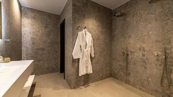 Shower, towels, soap, shampoo