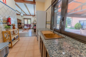 Interior - Casa Alegre By Casa Menchu (Ibi)