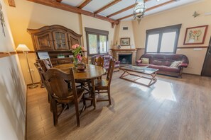 Interior - Casa Alegre By Casa Menchu (Ibi)