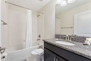 House - Amazing Home 14 Guests Pool Steps to Clubhouse (Kissimmee)
