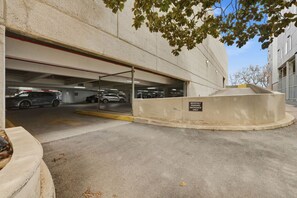 Property grounds - NEW Construction 1BR Condo - Downtown Knoxville (Knoxville)