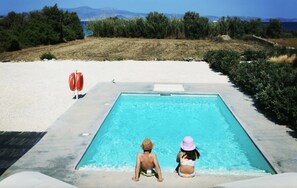 Pool - Villa Hydrissa, Private Pool, Spacious Furnished Terrace, Naxos (Naxos)