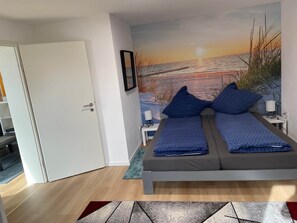 2 bedrooms, WiFi, bed sheets