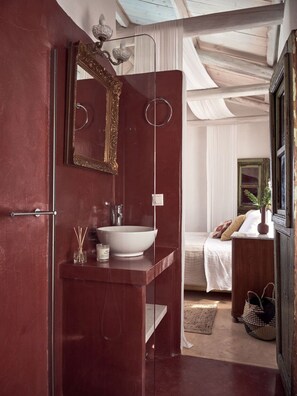 Shower, towels, soap, shampoo - Villa Rheline, Divine Sea Views, Private Pool, Spacious Furnished Terrace,. (Zakynthos)