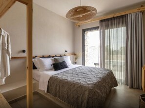 2 bedrooms, in-room safe, iron/ironing board, free WiFi - Villa Lysmere, Private Pool, Spacious Furnished Terrace, Thassos (Thasos)
