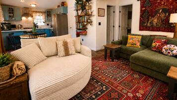 Smart TV, fireplace, books