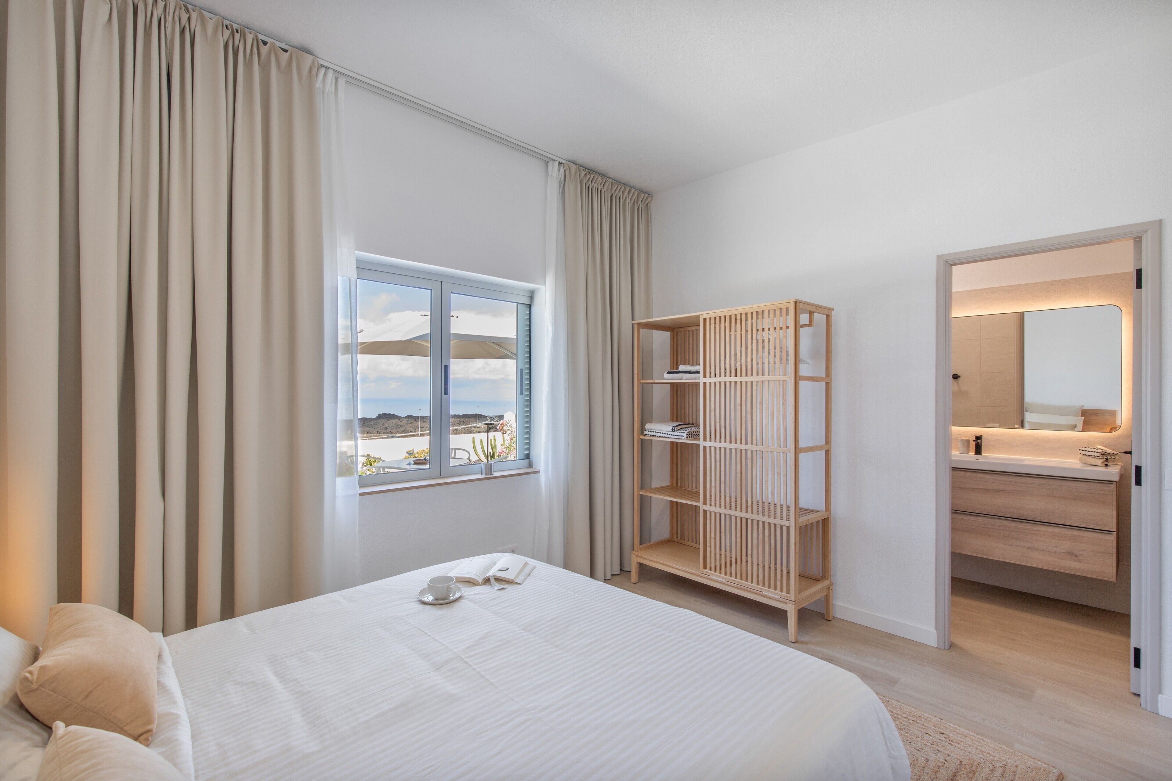 2 slaapkamers, een strijkplank/strijkijzer, wifi, beddengoed