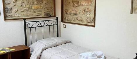 2 chambres, Wi-Fi gratuit, draps fournis