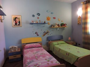 3 habitaciones y ropa de cama 