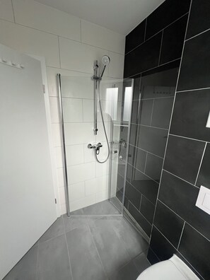 Bathroom - Cozy vacation apartment near the university of applied sciences (Kiel)