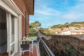 Apartment | Balcony