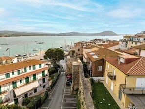 View from room - Talamone Apartment View by Mamo Florence (Talamone)