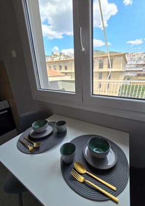 Dining - Zoe Apartment (Kavala)