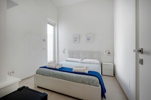 1 bedroom, WiFi, bed sheets - Room 'Via Roma 2' with Balcony, Wi-Fi and Air Conditioning (Polignano a Mare)
