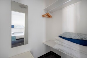 1 bedroom, WiFi, bed sheets - Room 'Casa Gelso 2' with Wi-Fi and Air Conditioning (Polignano a Mare)