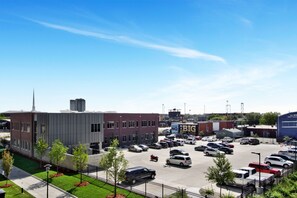 Exterior - Stylish 1BR APT with City Skyline Views (Wichita)
