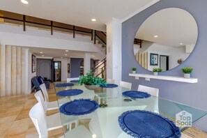Interior - Oceanfront 4Bdr Triplex PH with Amazing Views! (Cartagena de Indias)
