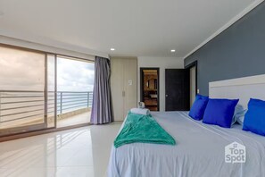 5 chambres, fer et planche à repasser, Wi-Fi, draps fournis