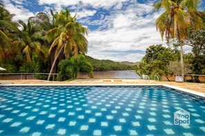 Pool - Potrerito-16 (Nilo)