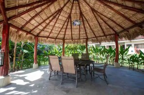 Outdoor dining - El Gordos Tropical Oasis w/ Pool & Near 7 Beaches” (Matapalo)