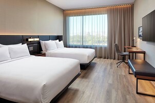 Room, 2 Queen Beds
