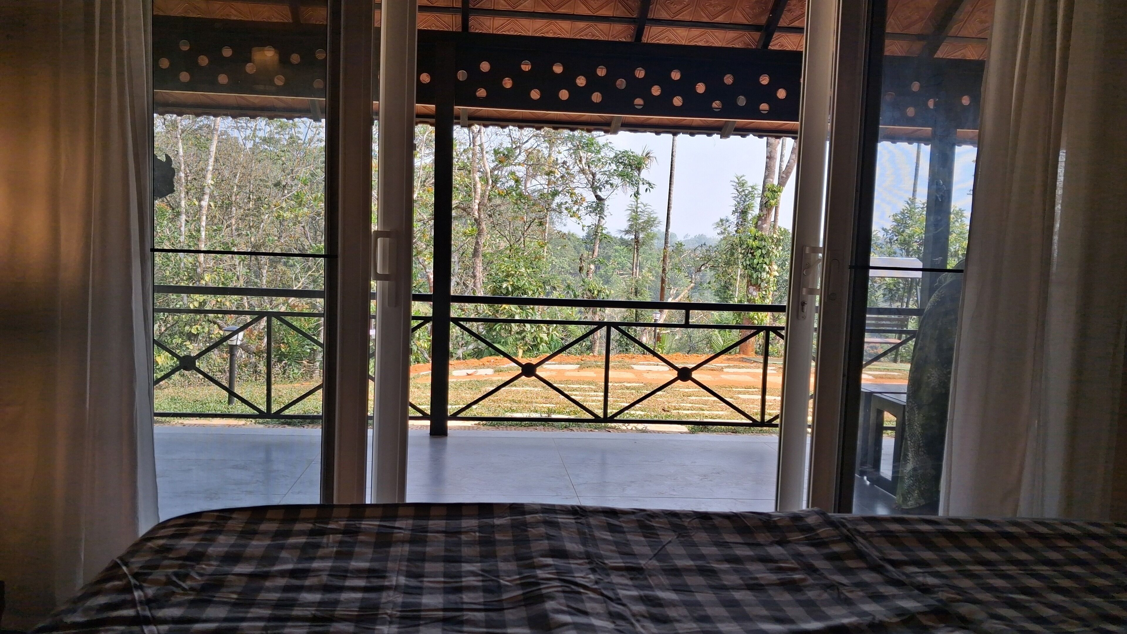 2 quartos, ferros/tábuas de passar roupa, Wi-Fi, roupa de cama