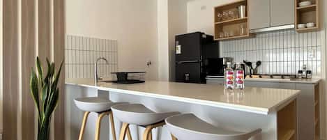 Fridge, microwave, oven, stovetop