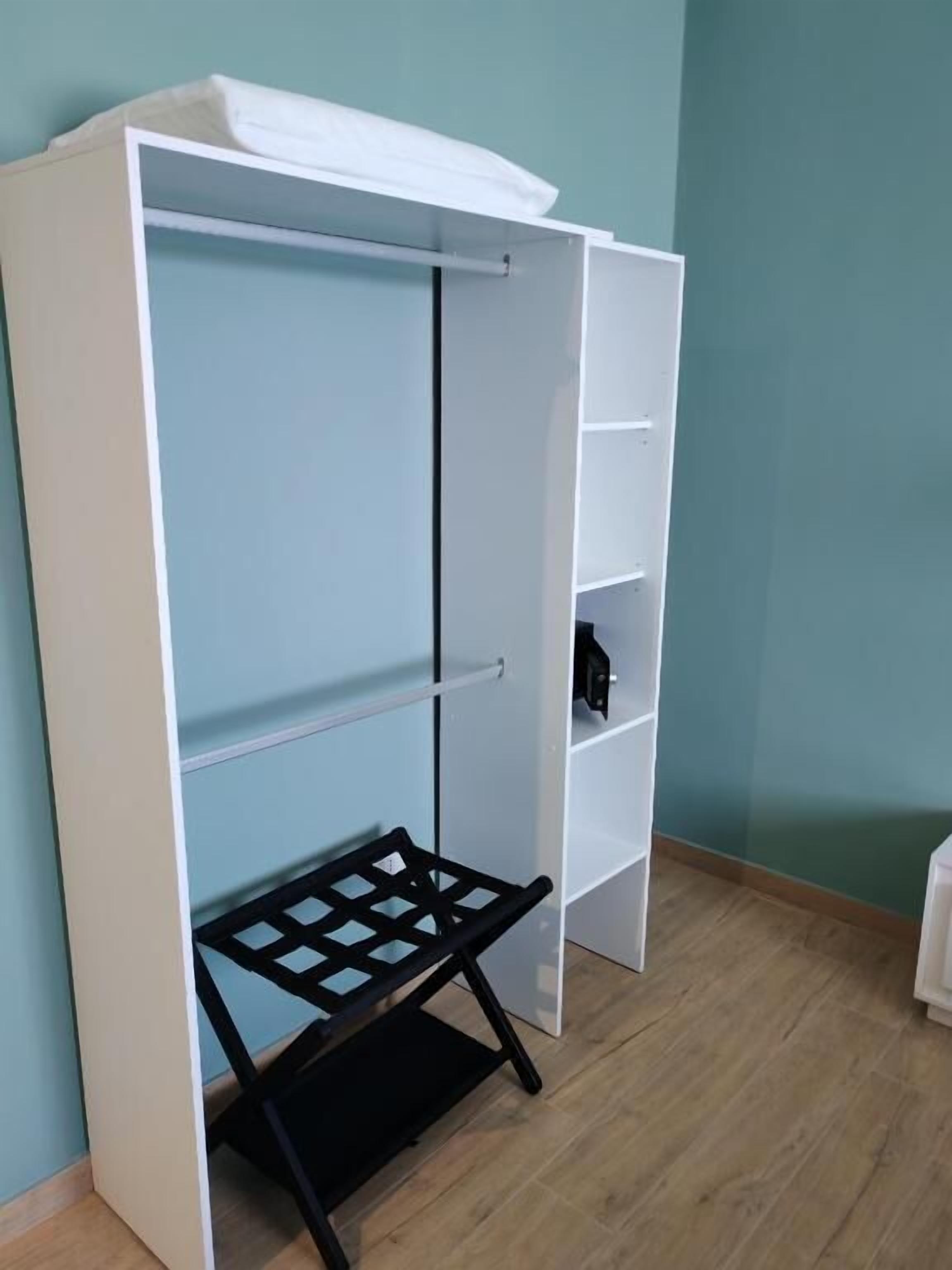 ダブルルーム バルコニー コートヤードビュー | 内装