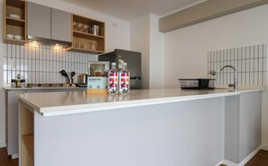 Fridge, microwave, oven, stovetop - w* | Modern & Bright 2BR w/ Balcony in Miraflores (Miraflores)