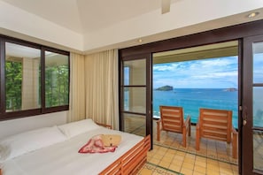 Room - Arenas del Mar Beachfront & Rainforest Resort (Quepos)