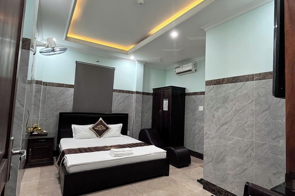 Deluxe Double Room, City View | Desk, laptop workspace, WiFi (free)
