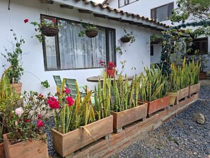 Classic House, Patio, Courtyard View | Living area