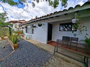 Classic House, Patio, Courtyard View | Living area