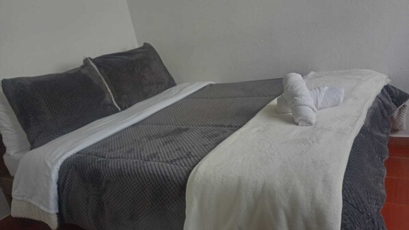 Classic House, Patio, Courtyard View - Cabaña Lewana Campestre (Villa de Leyva)