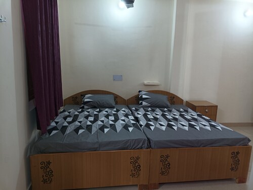 only 500 meter from Ayodhya Dham Railway station and 700 meter from Ram temple.