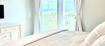 Modern Beachfront Condo w/pool Carolina Beach