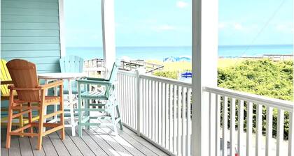 Modern Beachfront Condo w/pool Carolina Beach