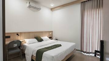 Deluxe Double Room, Balcony, City View