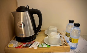 Deluxe Room | Coffee and/or coffee maker