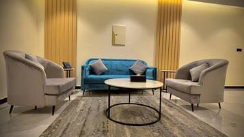 Deluxe Suite | Interior