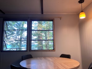 Dining - Serene 1-bedroom cabin with AC on beautiful Beaver Island (Beaver Island)