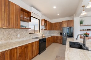 Private kitchen - Casa Vista Escondida (Potrero)
