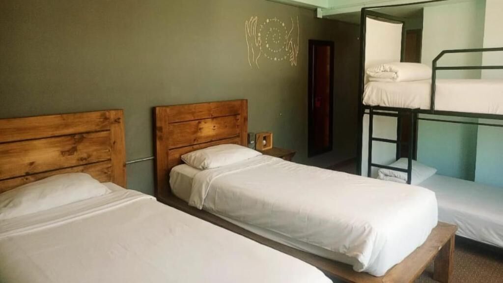 Standard Quadruple Room, Private Bathroom, City View