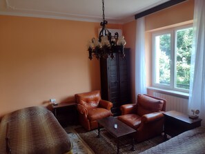 Room - Terrace with view of hills, 7km paragliding field, 15km heliport (Rocca de' giorgi)