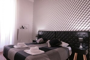 3 bedrooms, iron/ironing board - Spacious apartment in the heart of Trastevere (Rome)