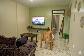 Living area - Fantastic 2-bedroom apartment in the heart of Nyeri (Nyeri)