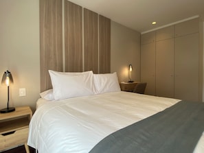 Room - Toribio Polo by Wynwood House (Lima)